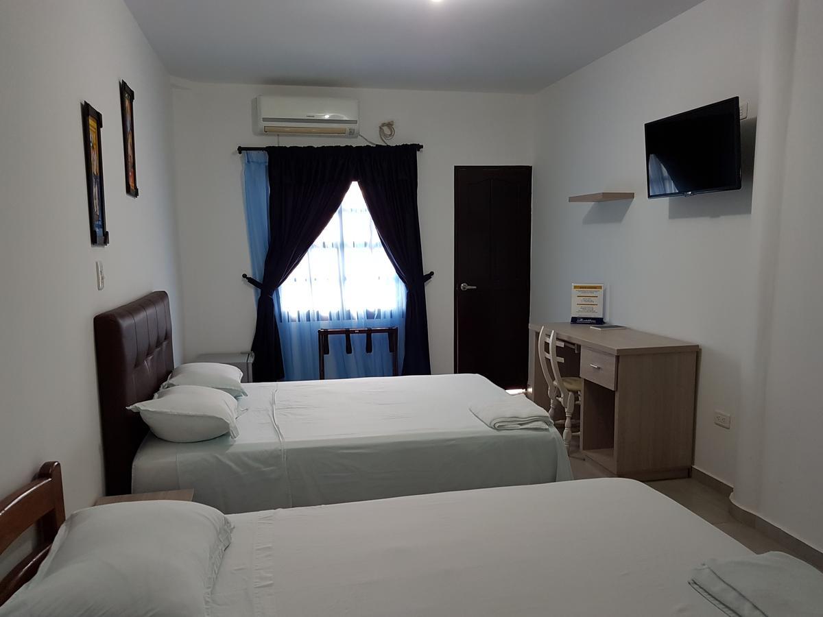 Hotel Plaza Real Montelibano ภายนอก รูปภาพ