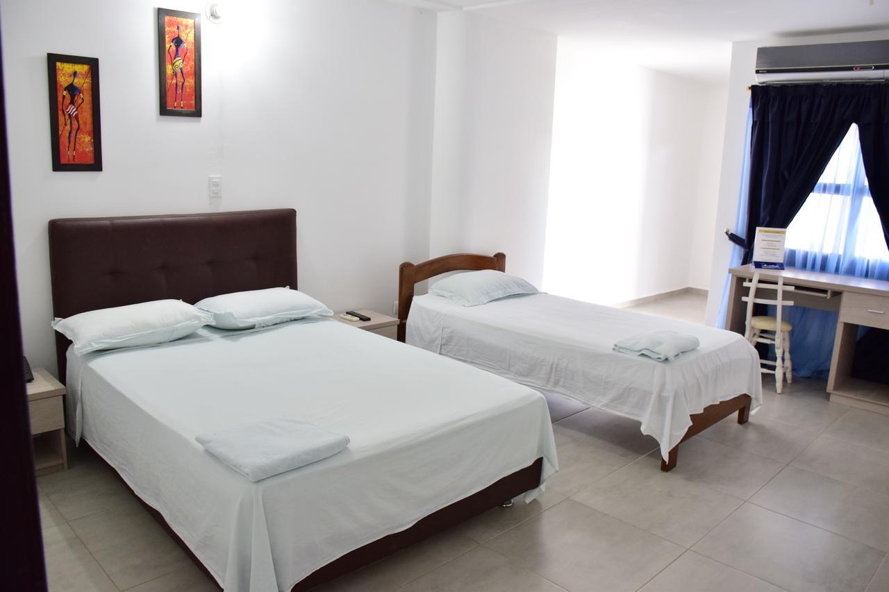 Hotel Plaza Real Montelibano ภายนอก รูปภาพ